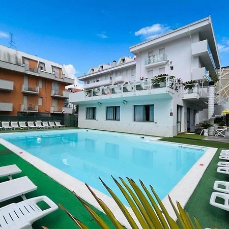 Nautilus Hotel Family All Inclusive Bellaria-Igea Marina Exterior foto