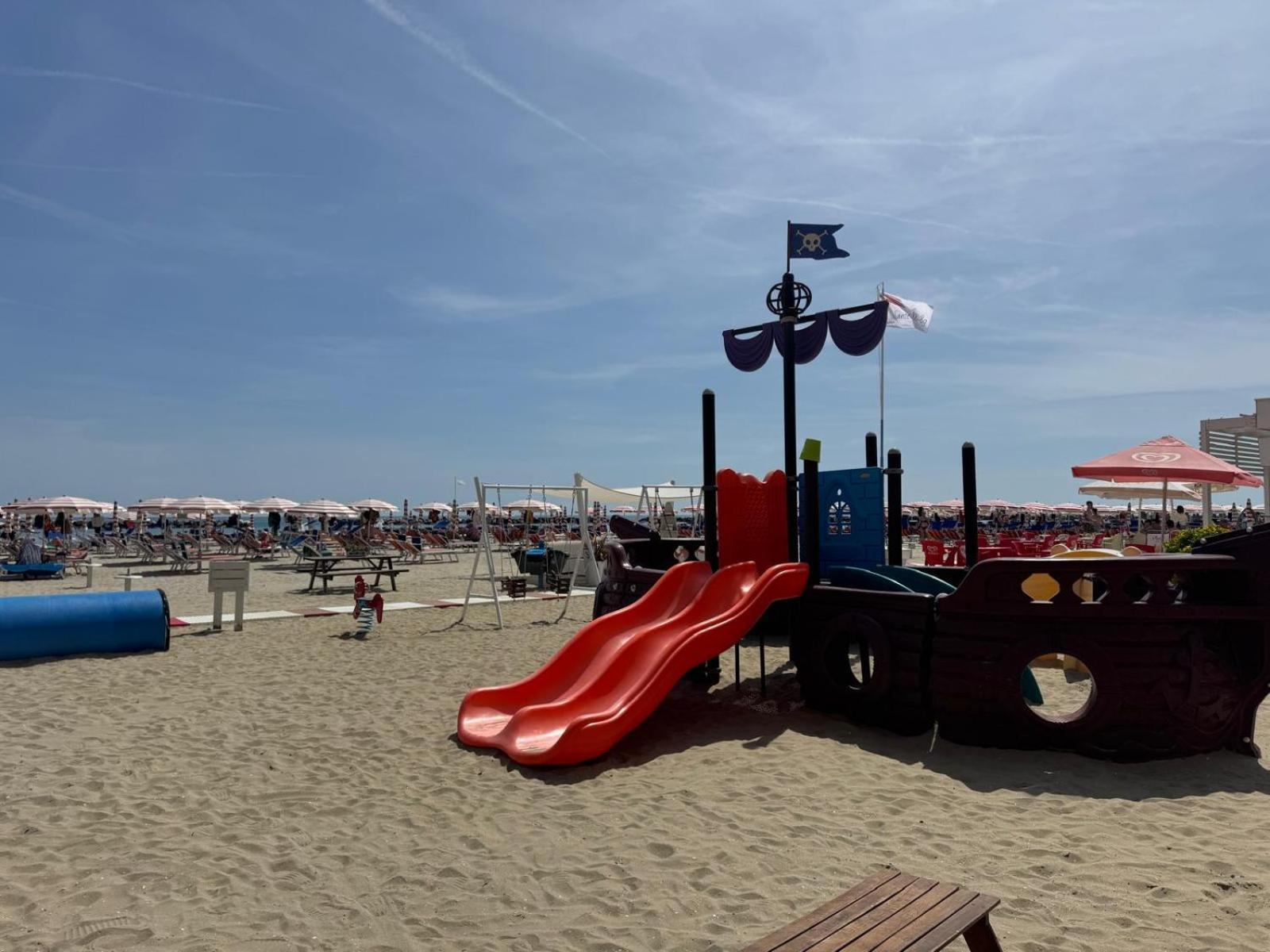 Nautilus Hotel Family All Inclusive Bellaria-Igea Marina Exterior foto